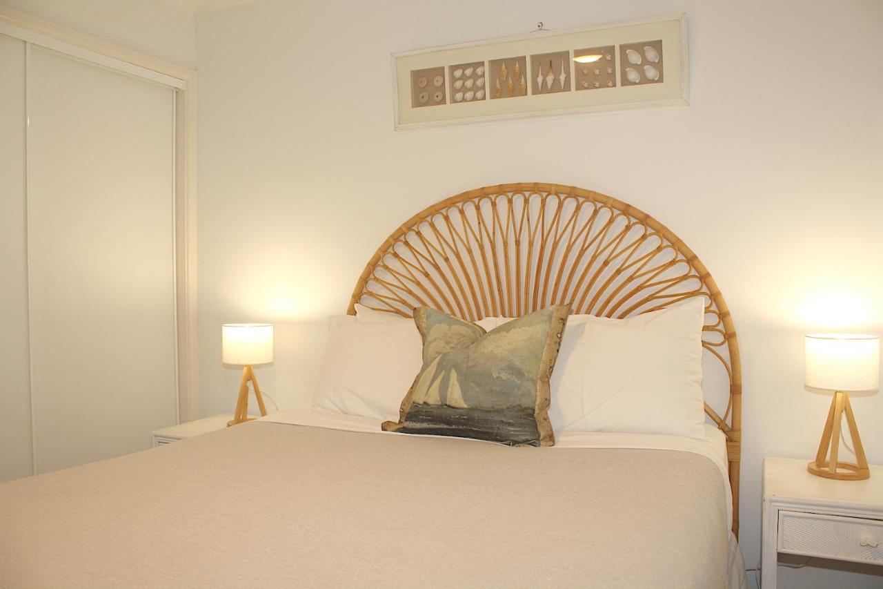 Aparthotel Cossies By The Sea Byron Bay Esterno foto
