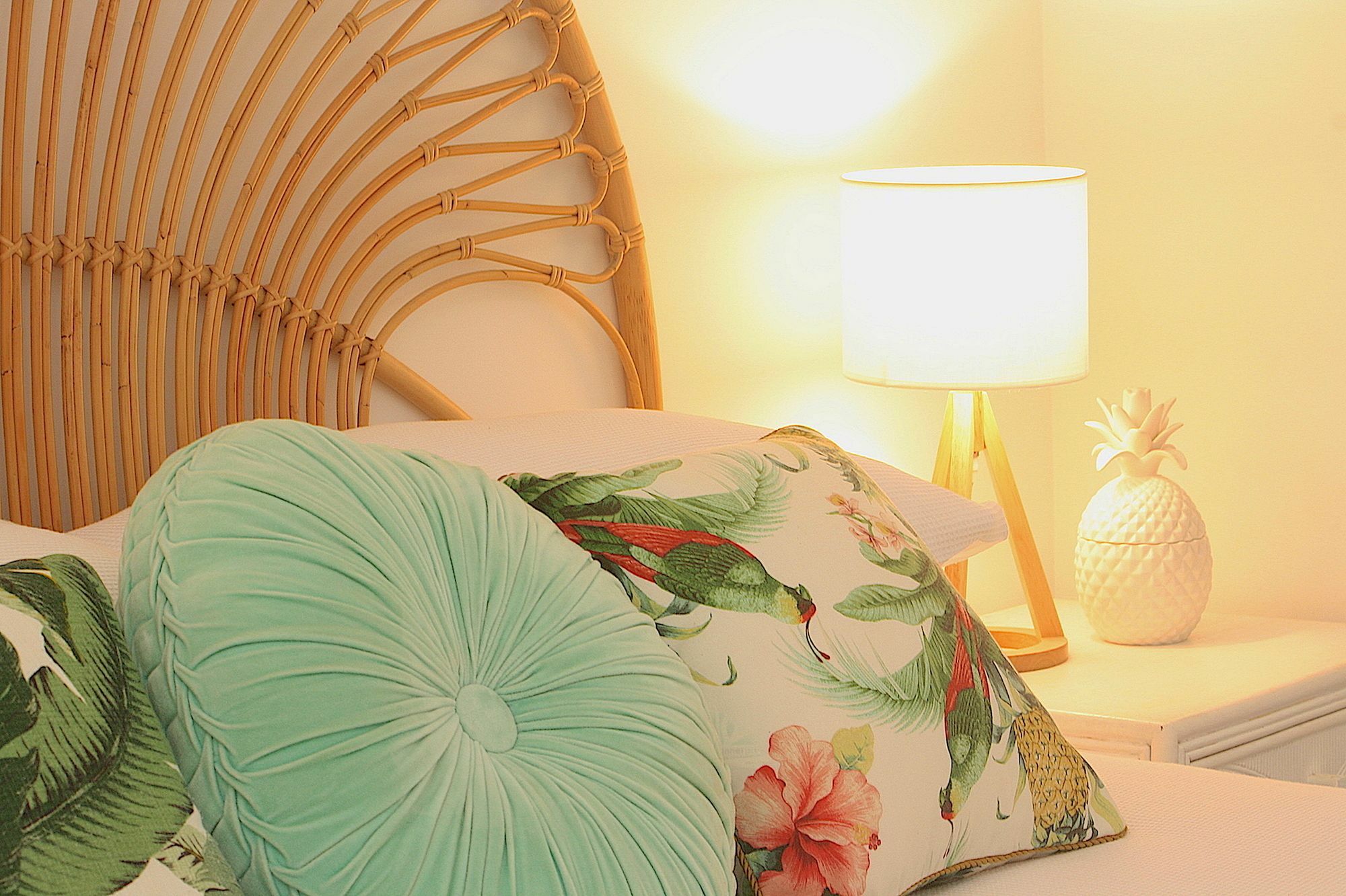 Aparthotel Cossies By The Sea Byron Bay Esterno foto